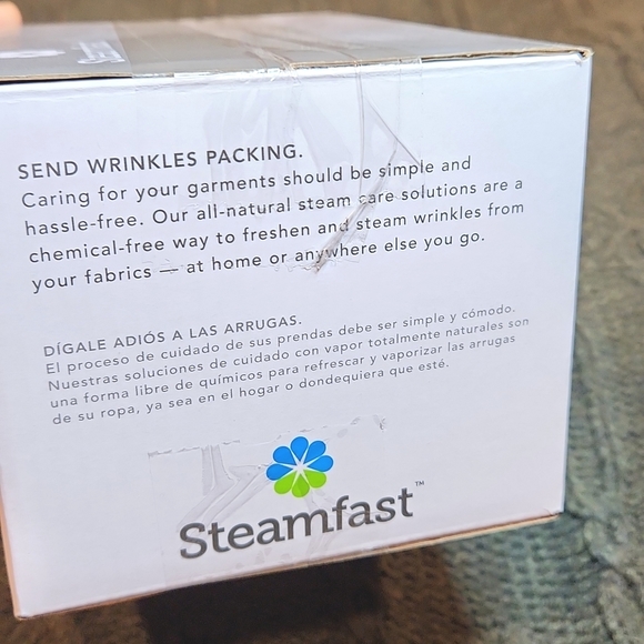 Compact steam iron - Picture 8 of 9